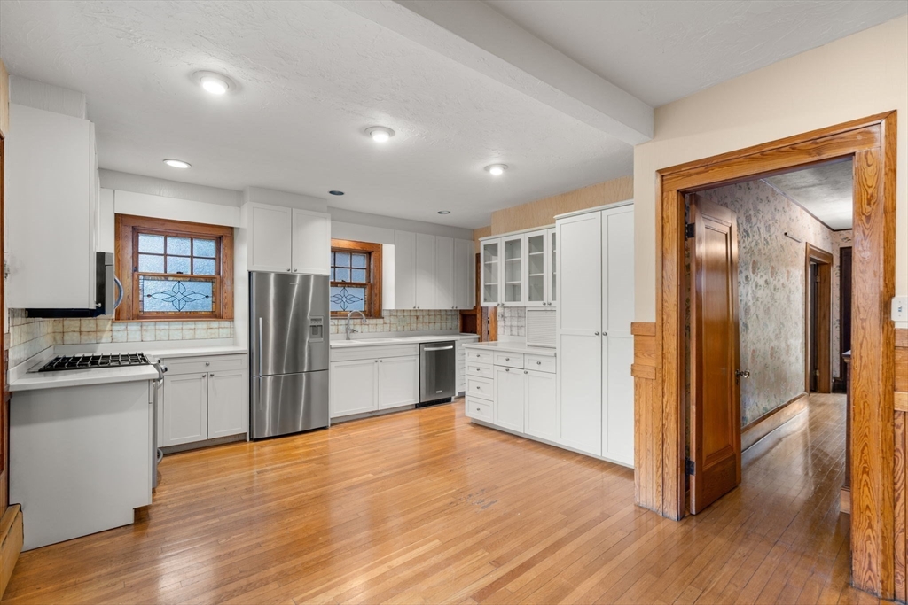 1421 Quincy Shore Dr