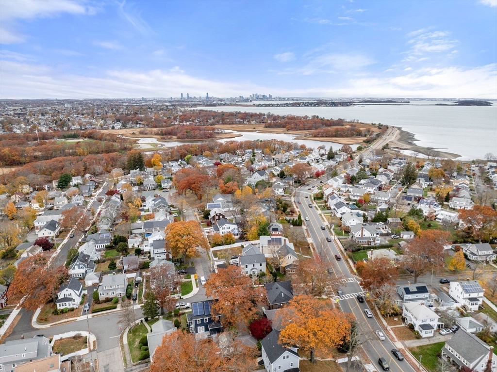 1421 Quincy Shore Dr