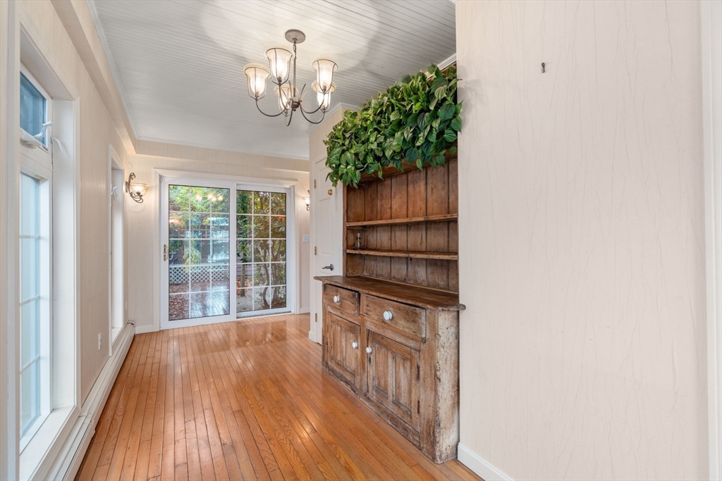 1421 Quincy Shore Dr