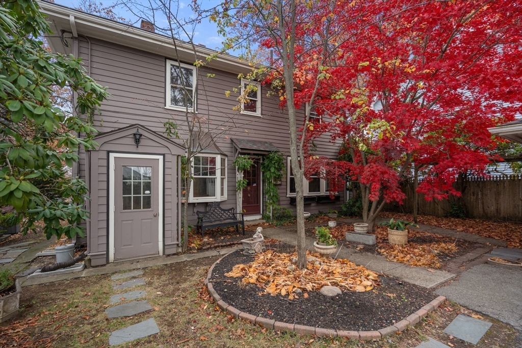 1421 Quincy Shore Dr