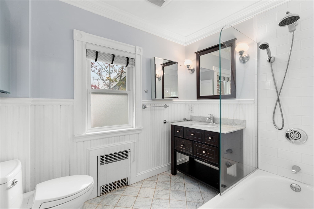 1421 Quincy Shore Dr