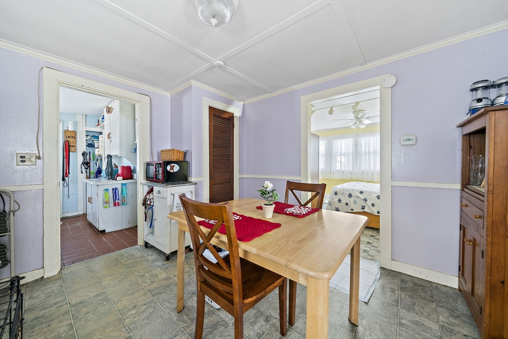 116 Greenvale Ave