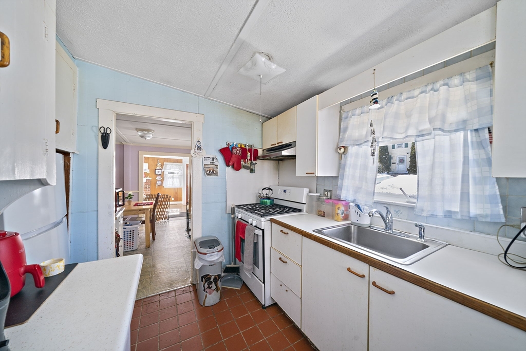 116 Greenvale Ave