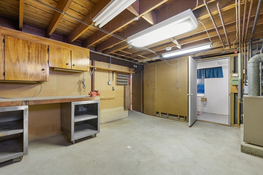 84 Gardiner Rd