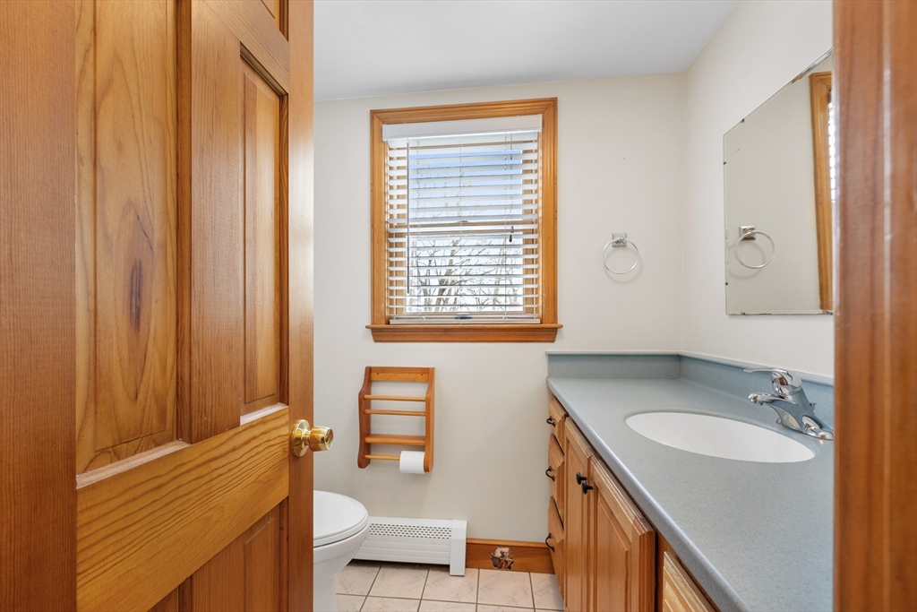 84 Gardiner Rd