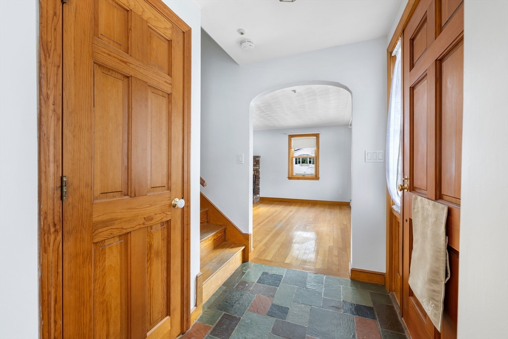 84 Gardiner Rd