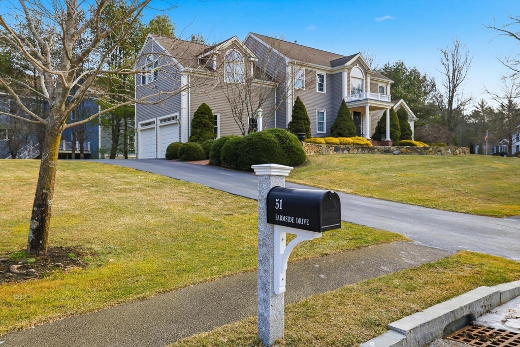 51 Farmside Dr