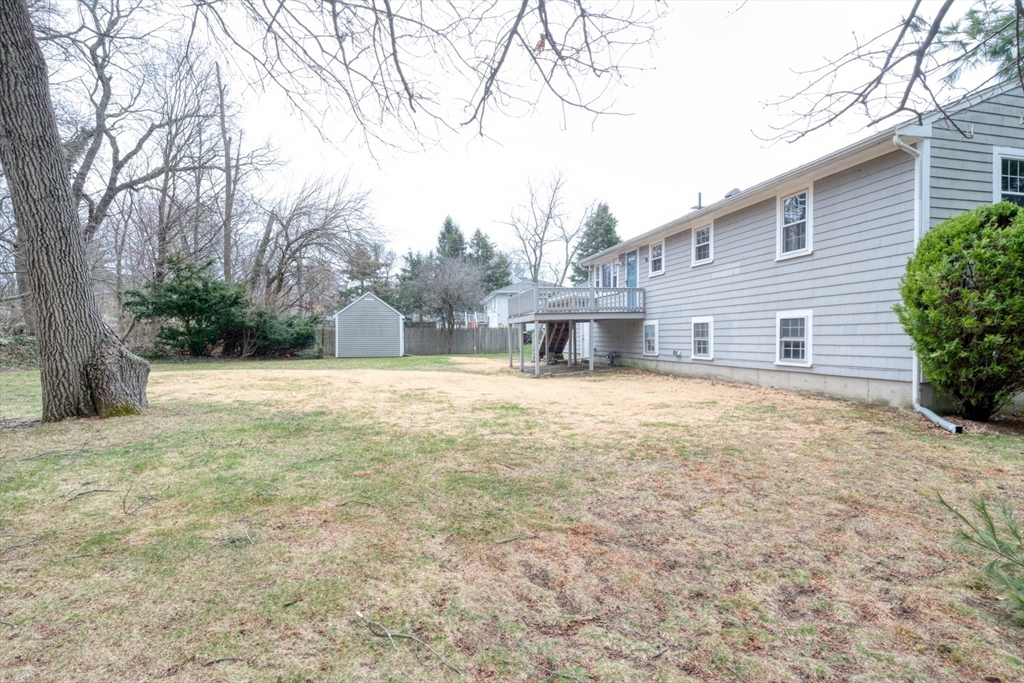 74 Ryder Rd