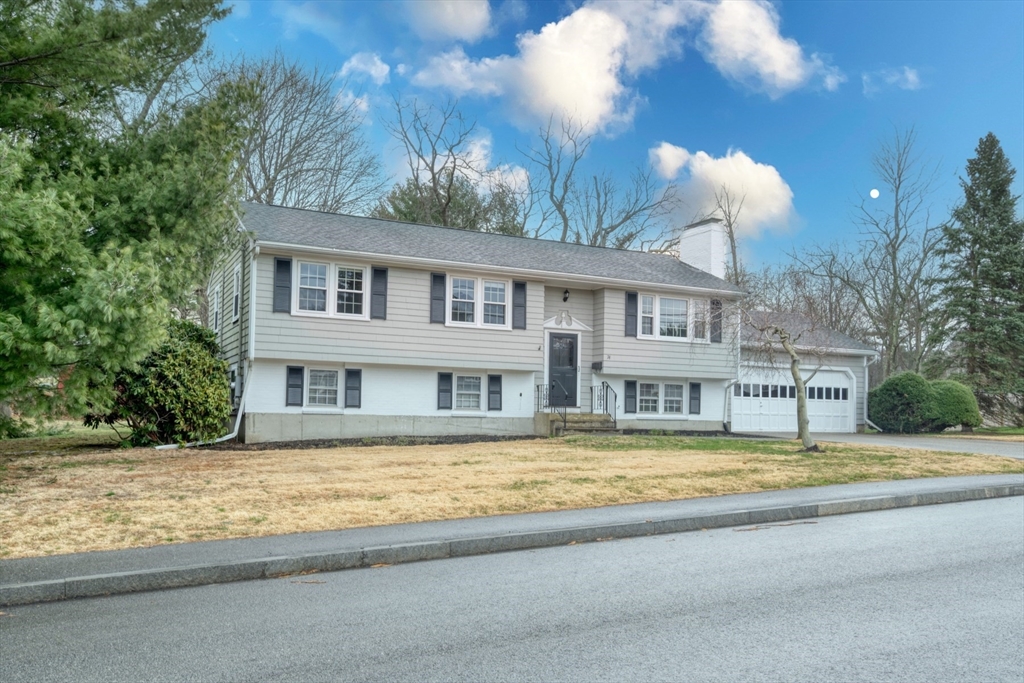 74 Ryder Rd
