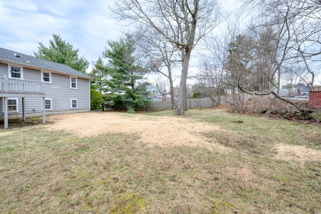 74 Ryder Rd