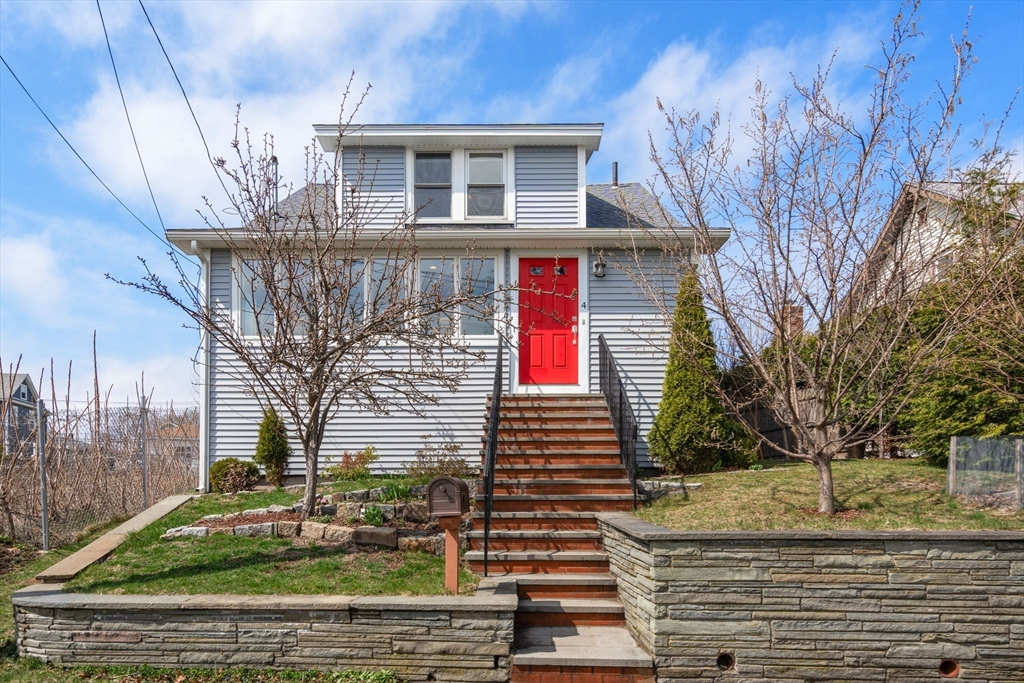 4 Edwin St
