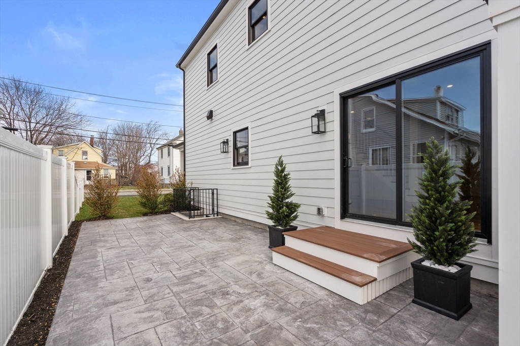 59 Bay View Ave