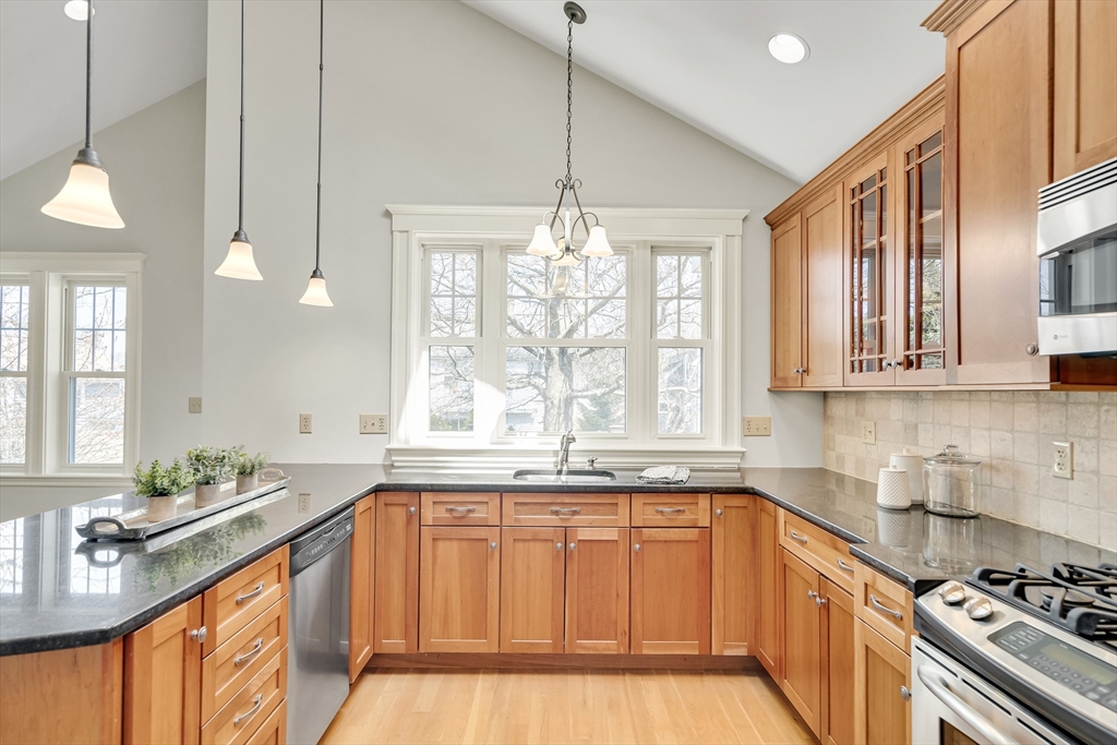 38 Jenness St
