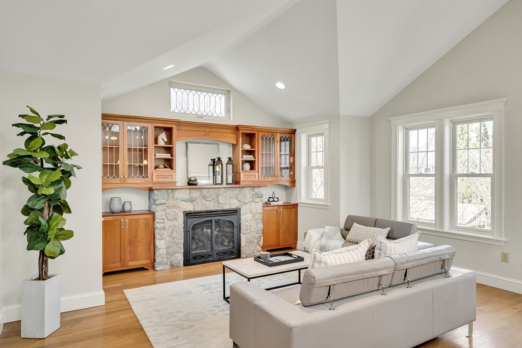 38 Jenness St