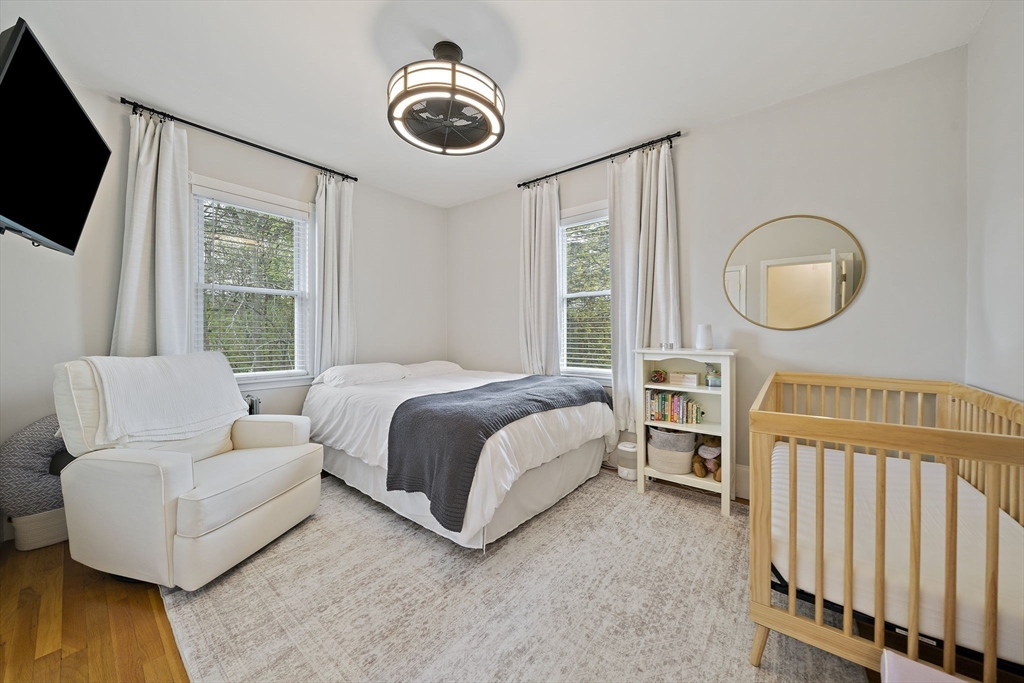 14 Hall Place # 2