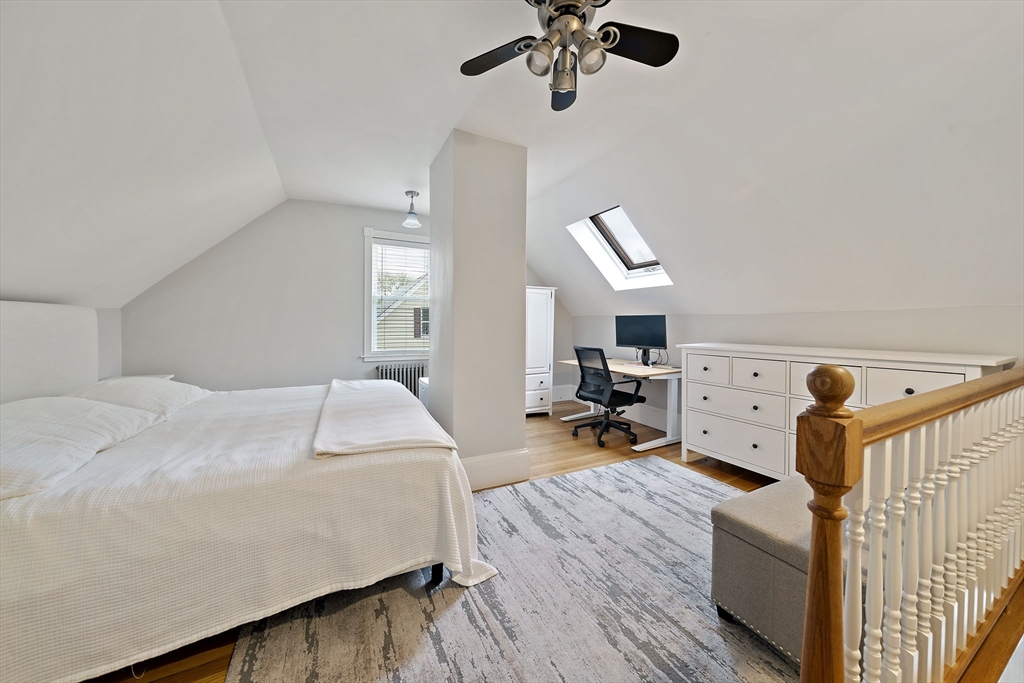 14 Hall Place # 2