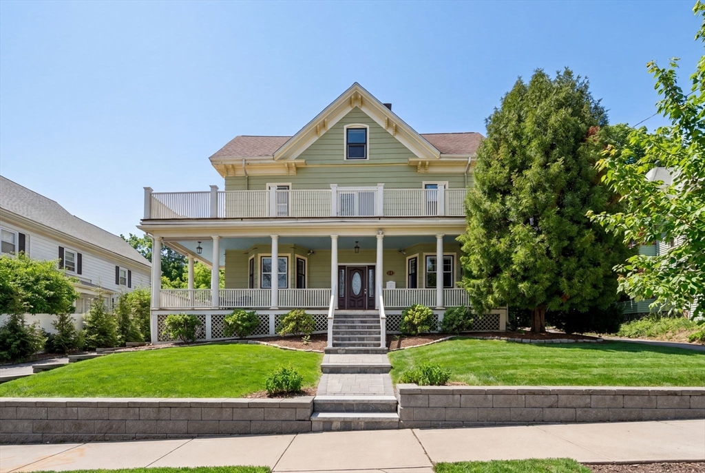 121 Prospect Ave