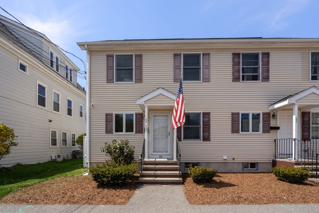 100 Railroad St # 100