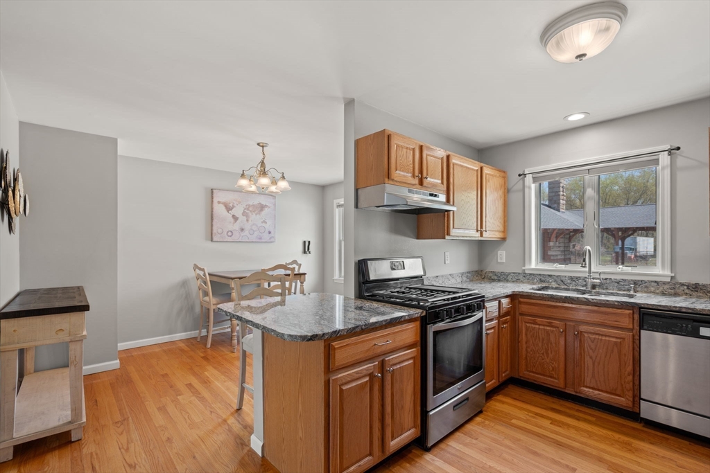 100 Railroad St # 100