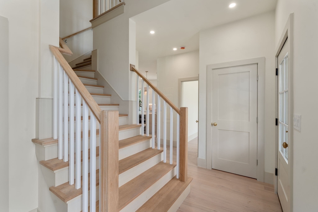 33 Fendale Ave