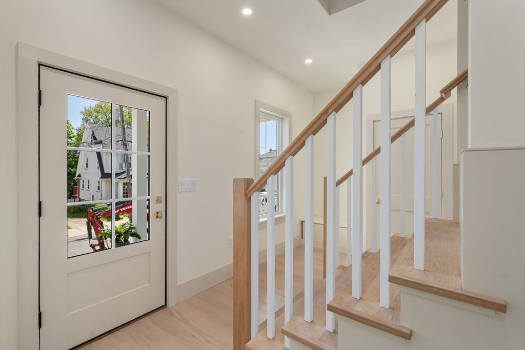 33 Fendale Ave