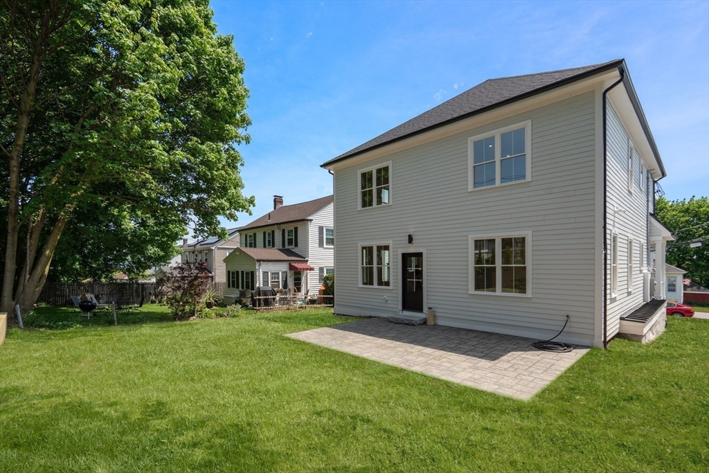 33 Fendale Ave