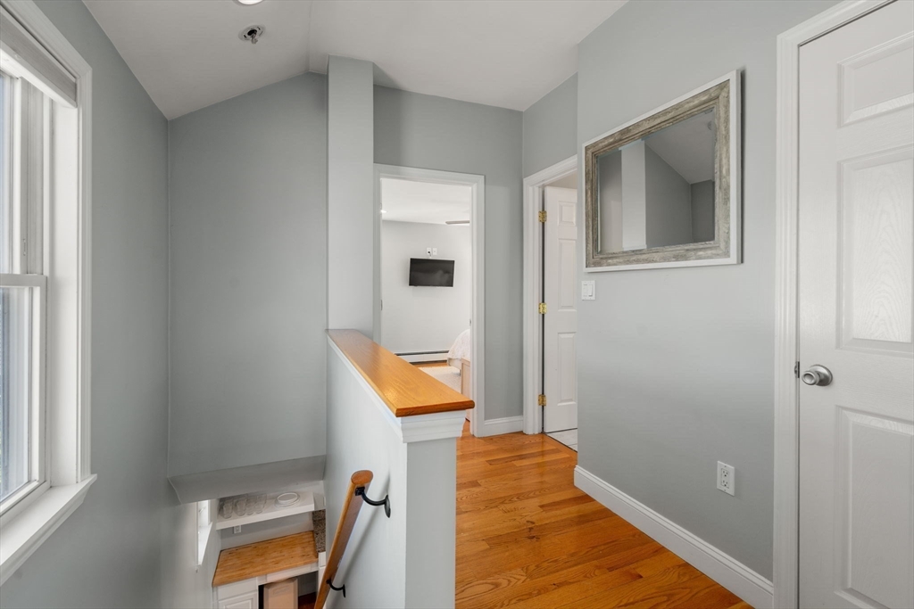 58 Bay View Ave