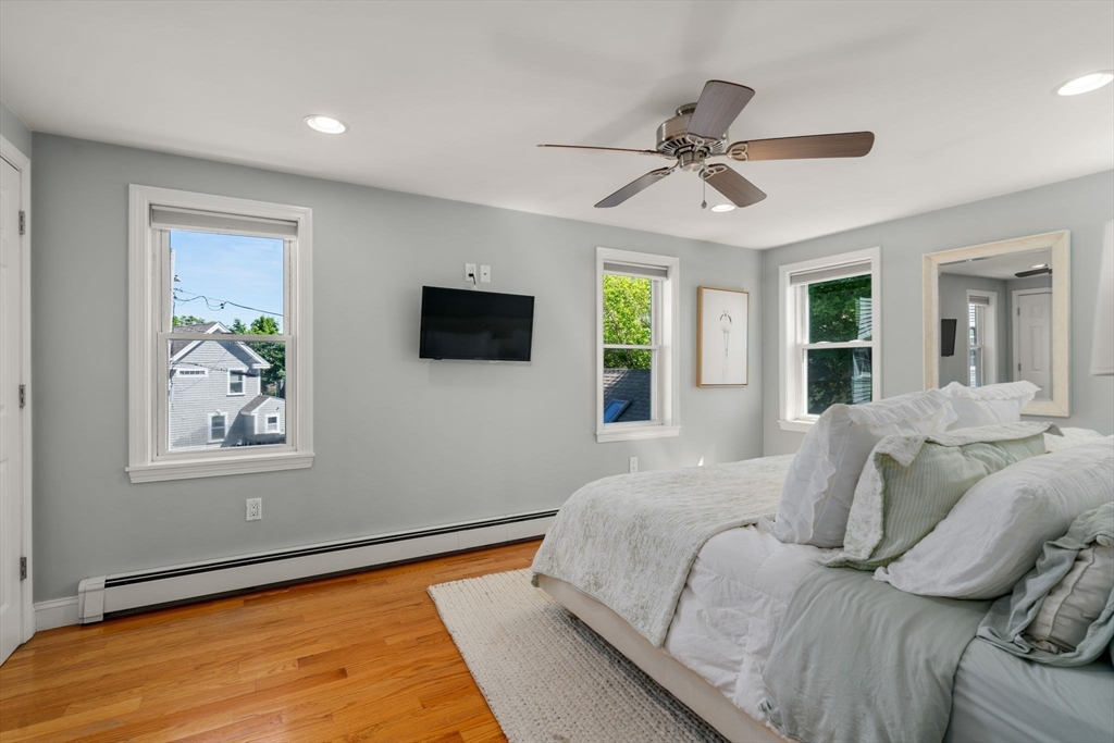58 Bay View Ave