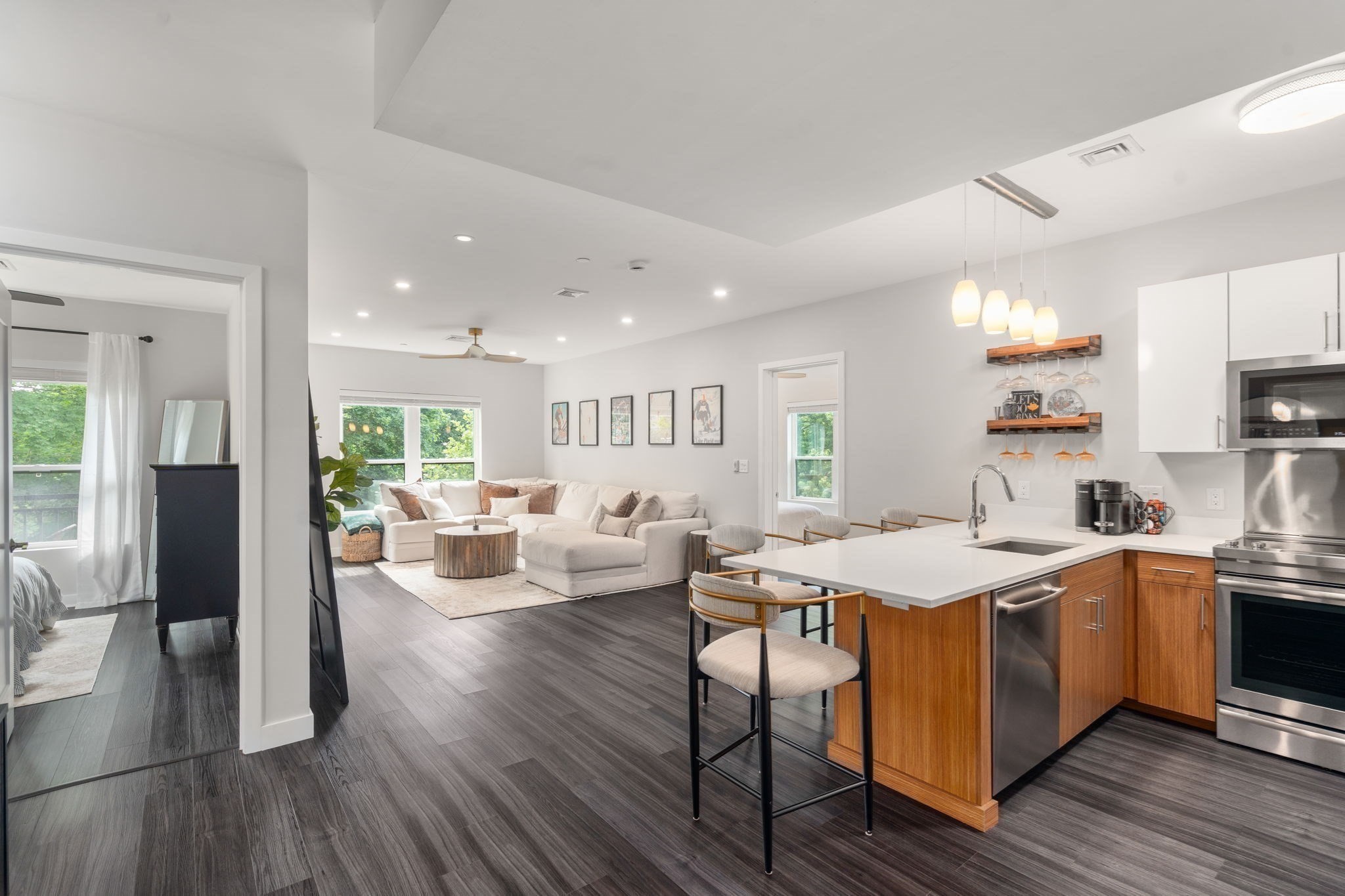 999 Hancock St # 313