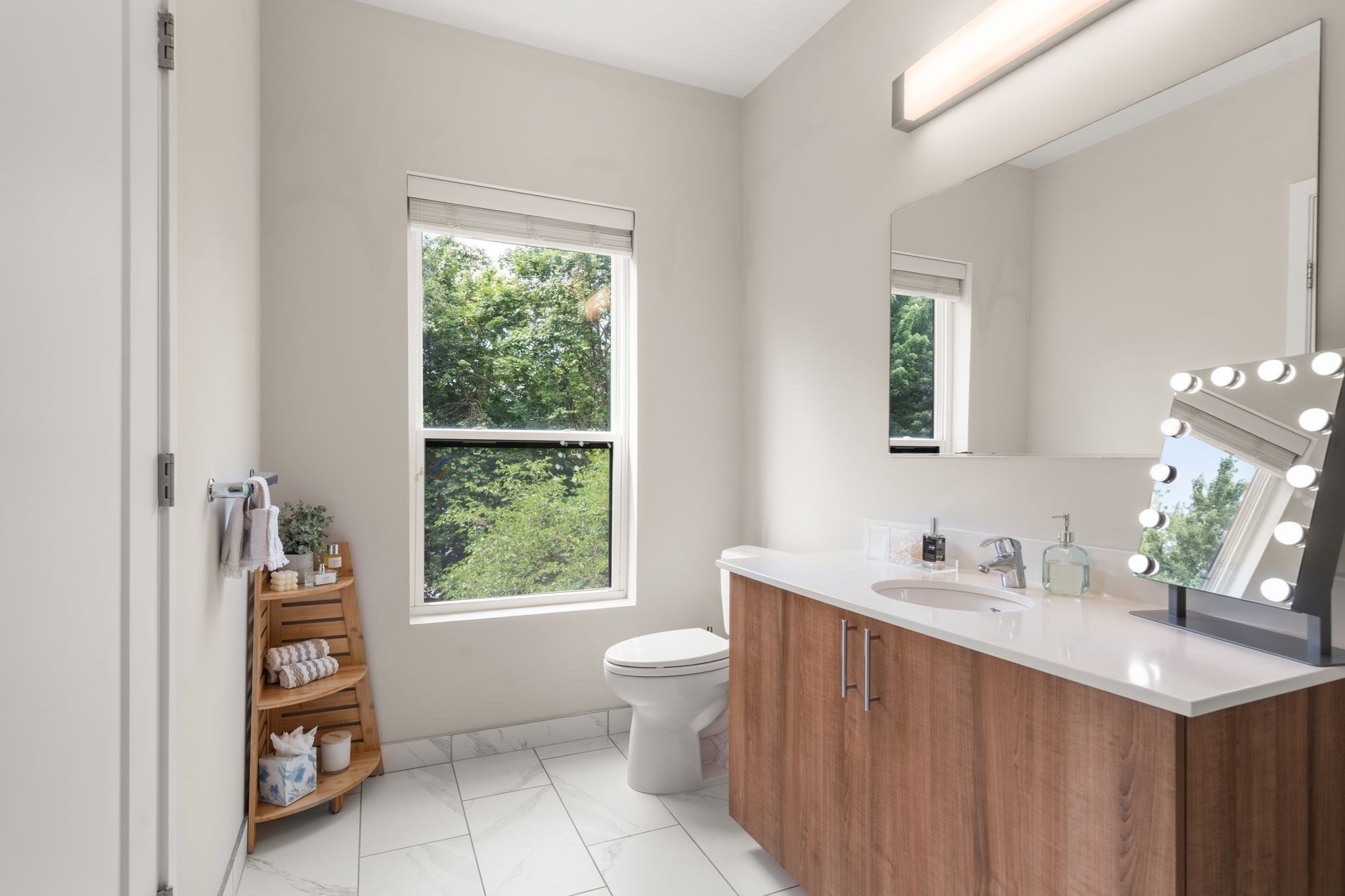 999 Hancock St # 313