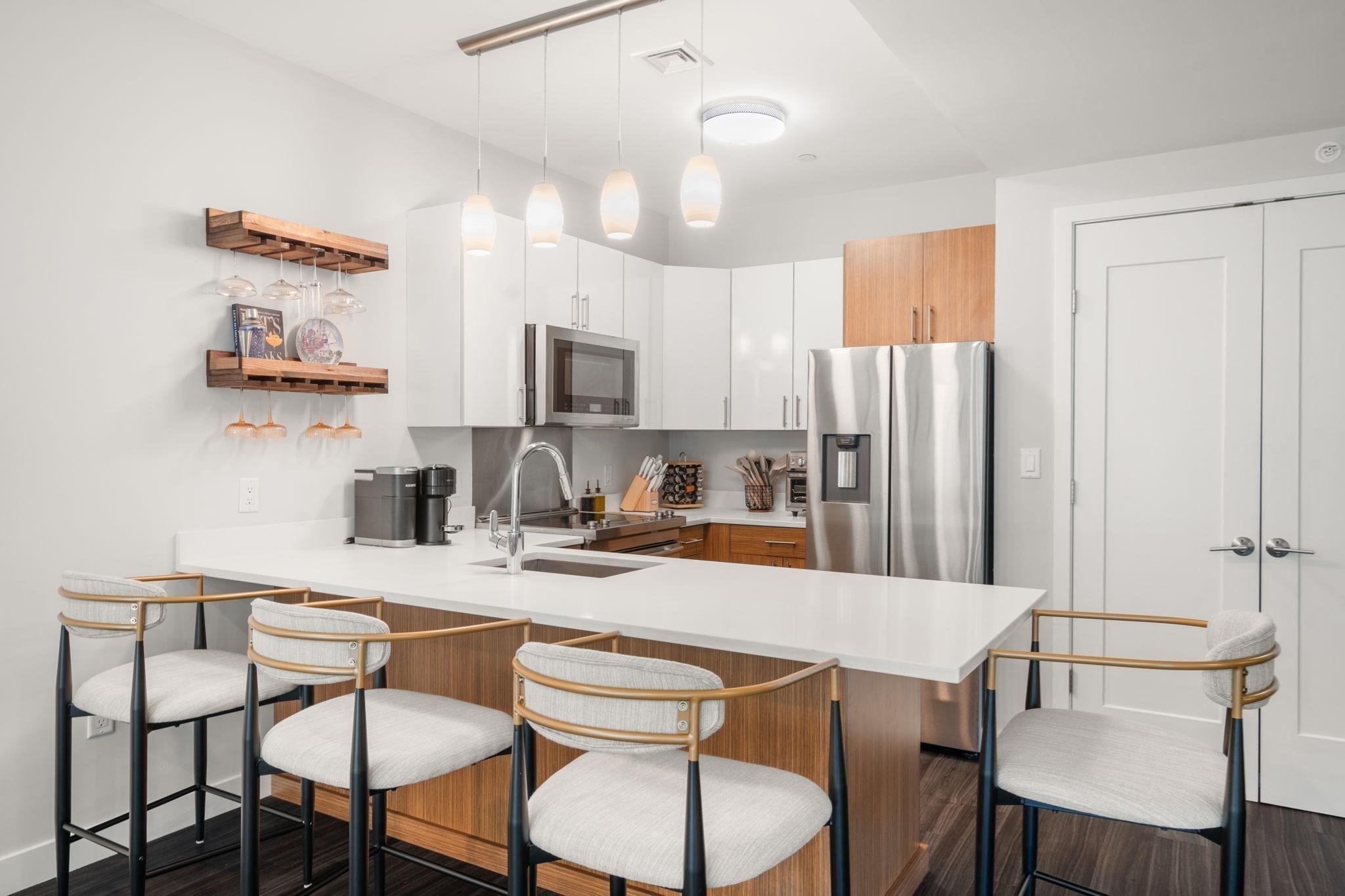 999 Hancock St # 313