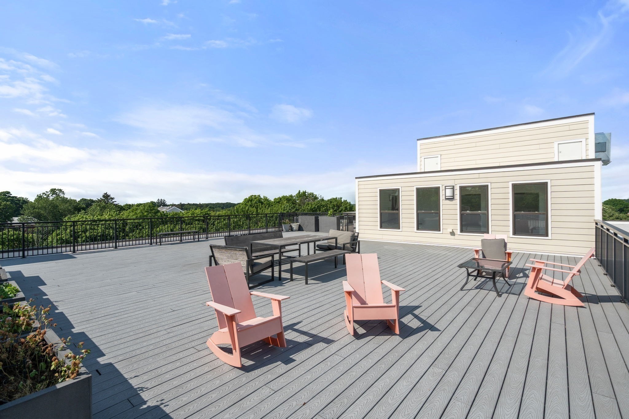999 Hancock St # 313