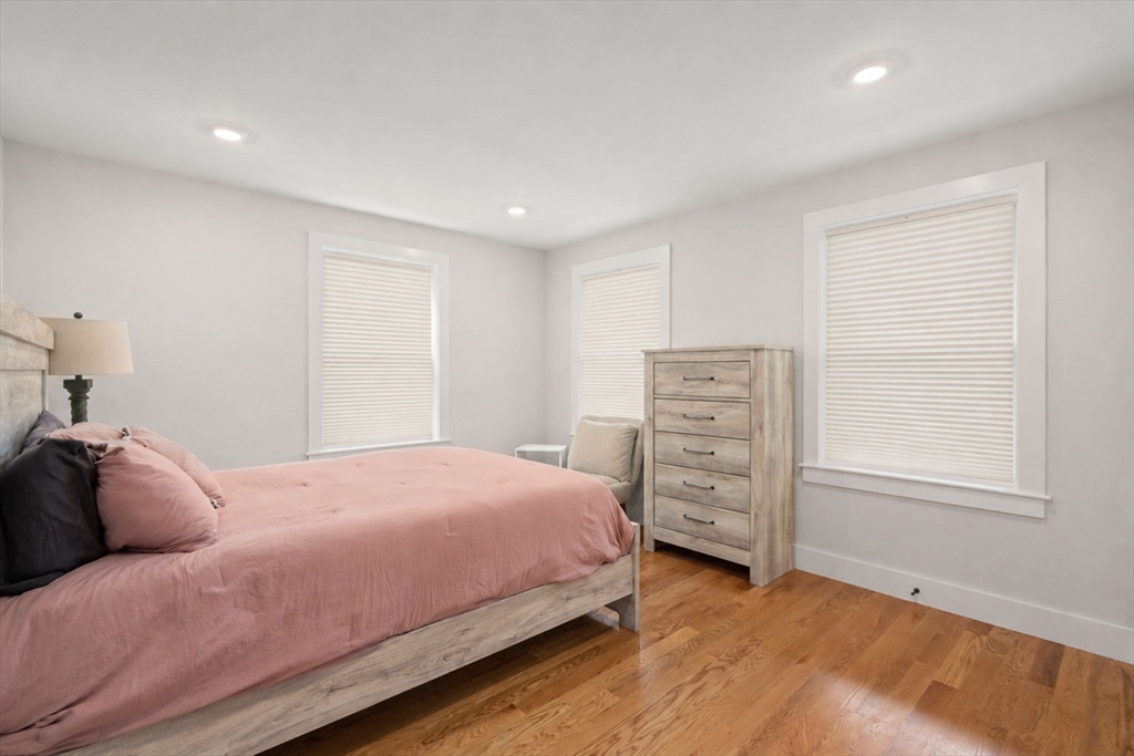 20 Ufford St # 1
