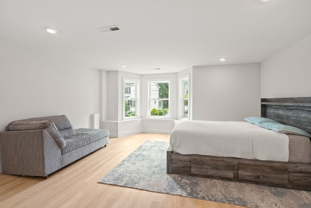 20 Ufford St # 1