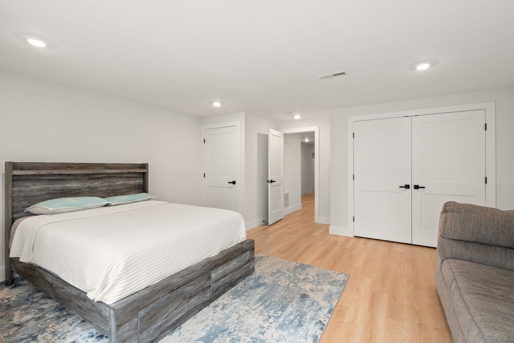 20 Ufford St # 1