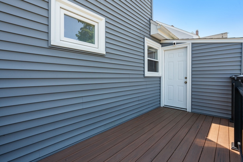 36 Russell St