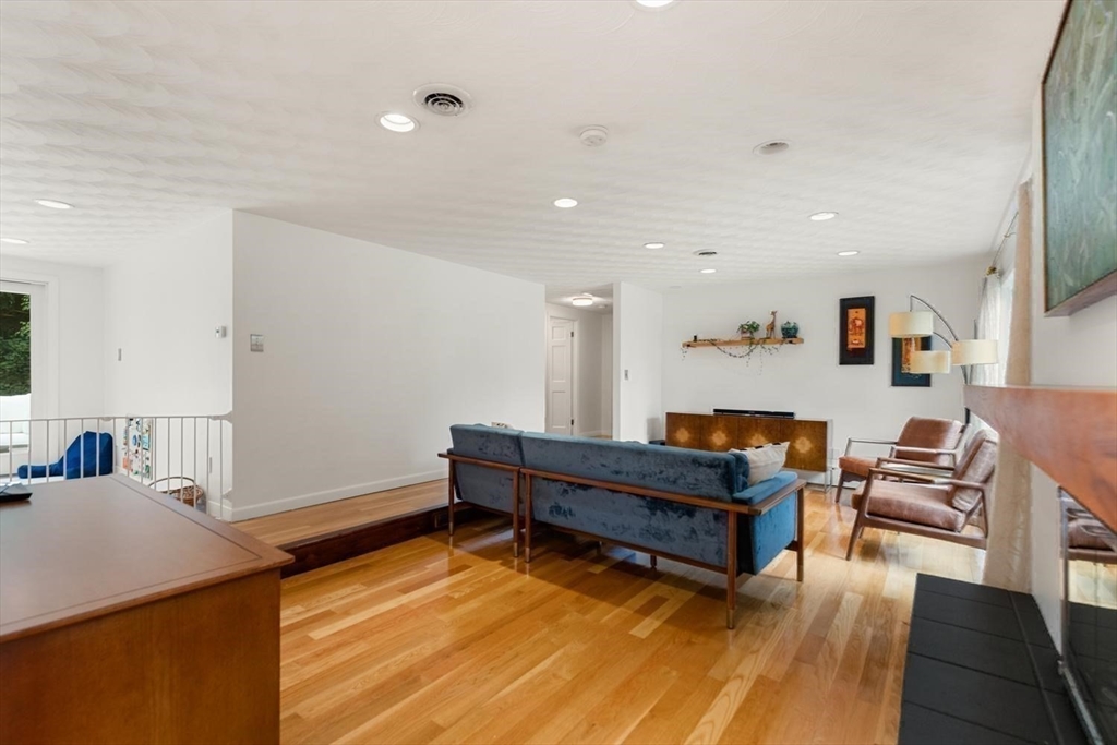 15 Gridley St