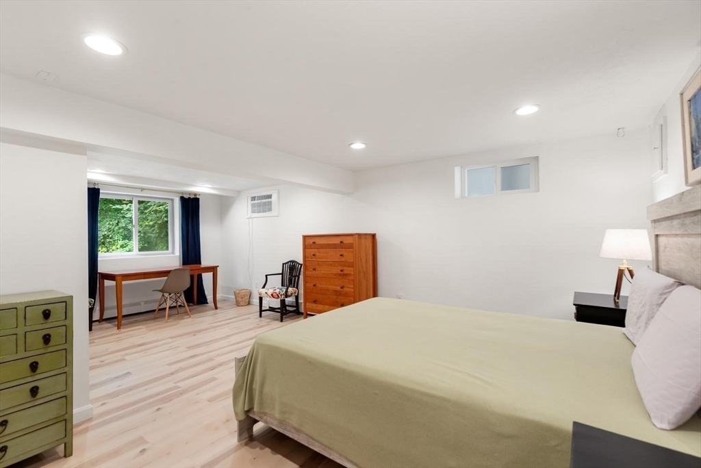 15 Gridley St