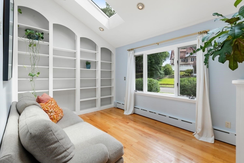 15 Gridley St