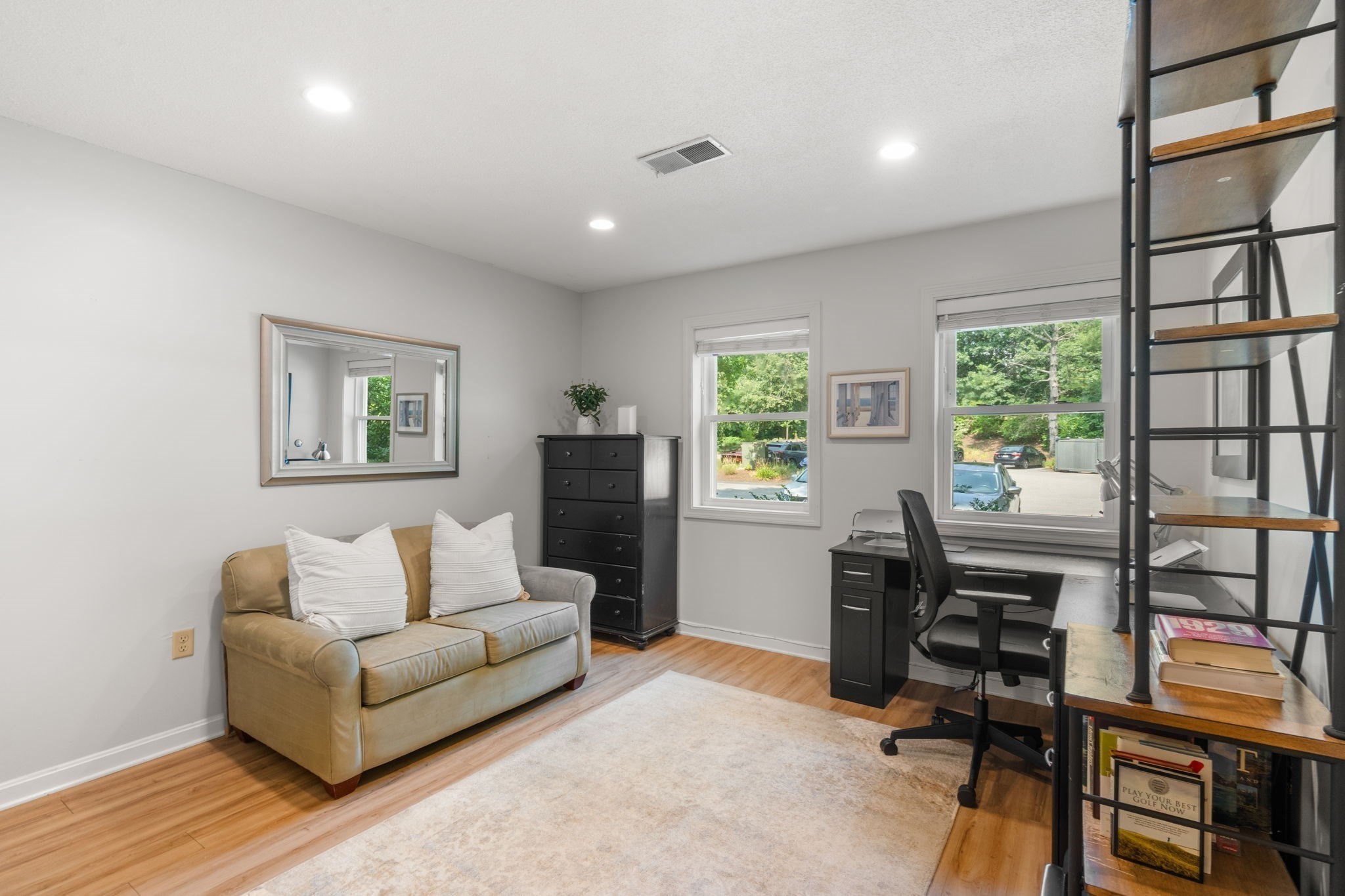 2408 Hockley Dr # 2408