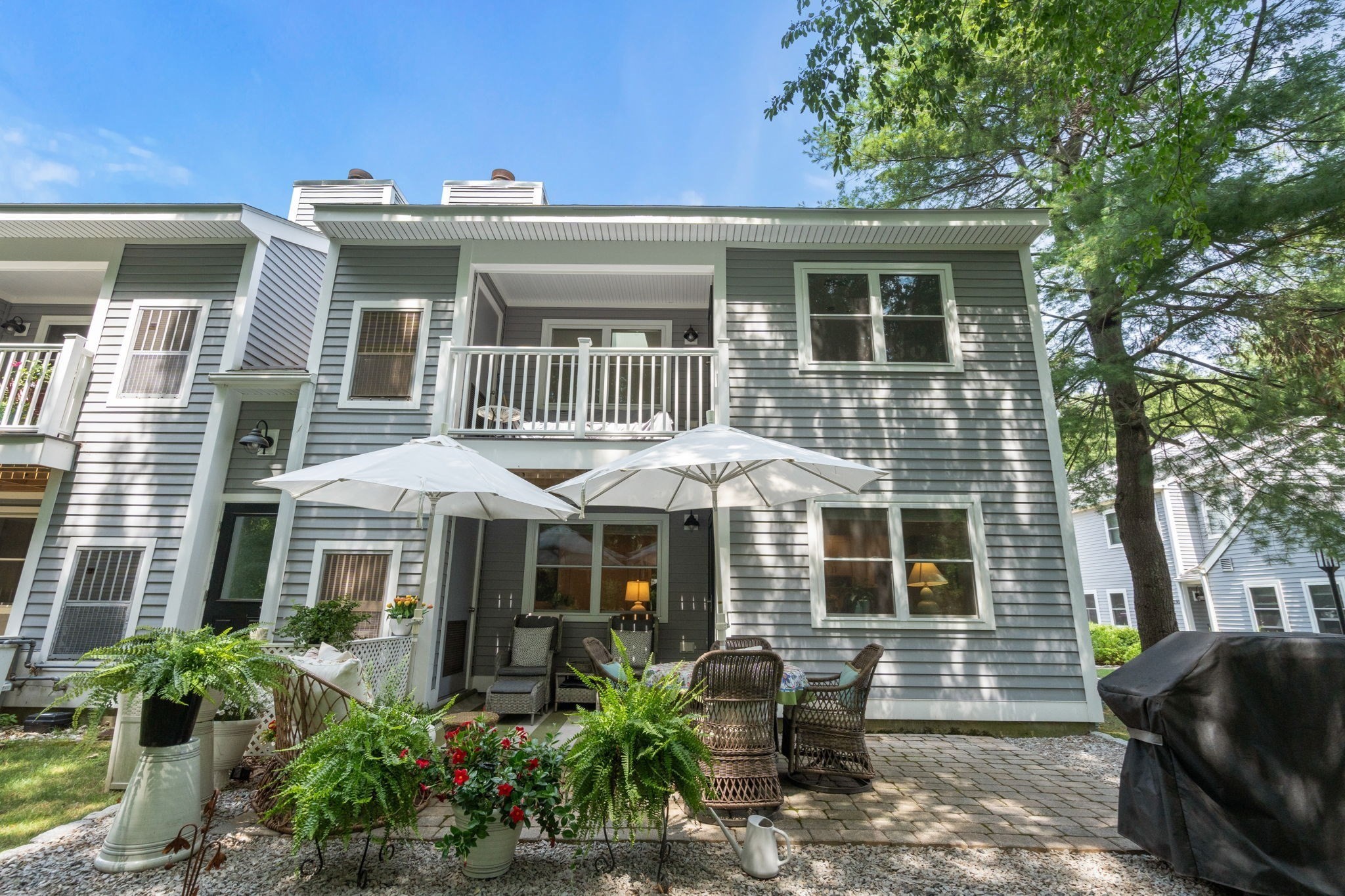 2408 Hockley Dr # 2408