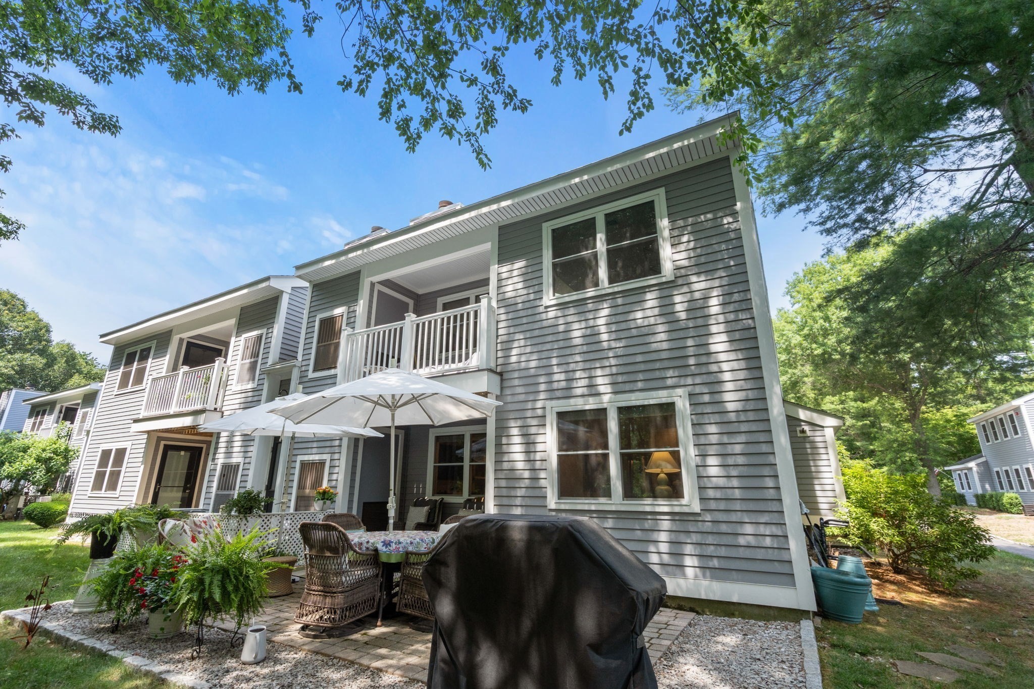 2408 Hockley Dr # 2408