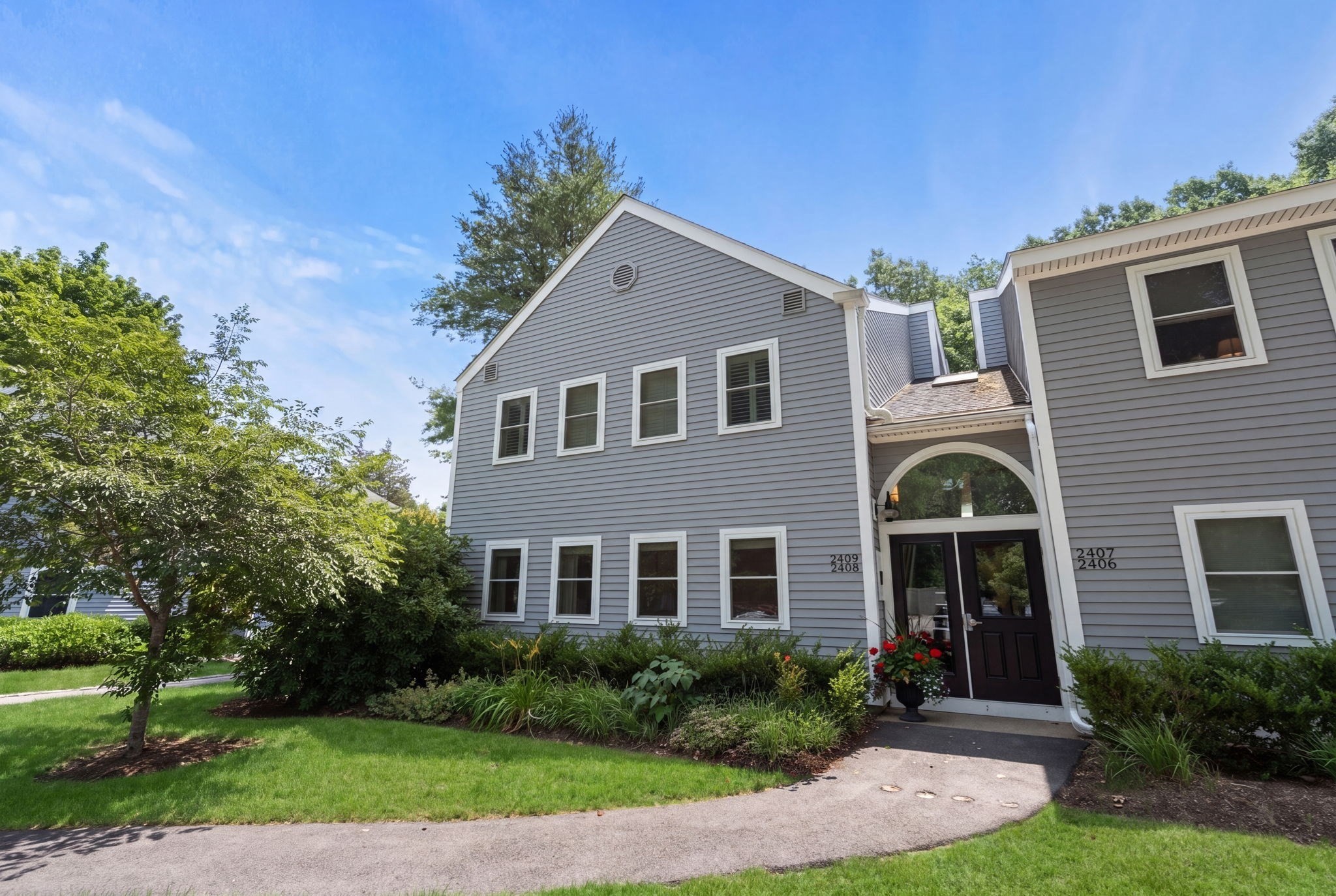 2408 Hockley Dr # 2408