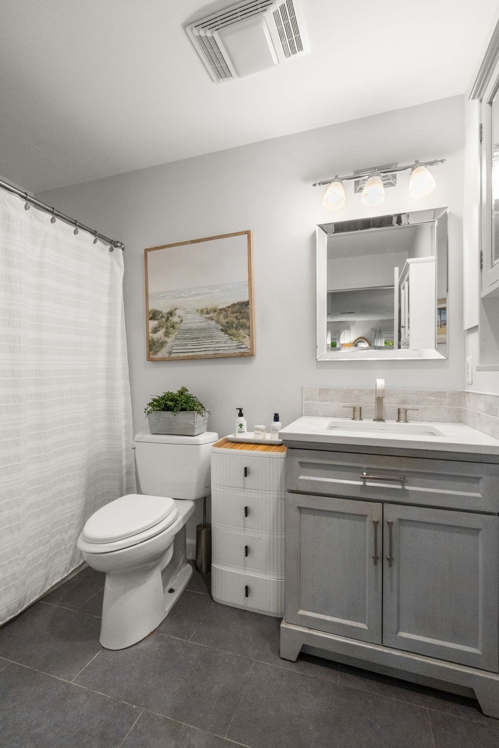 2408 Hockley Dr # 2408