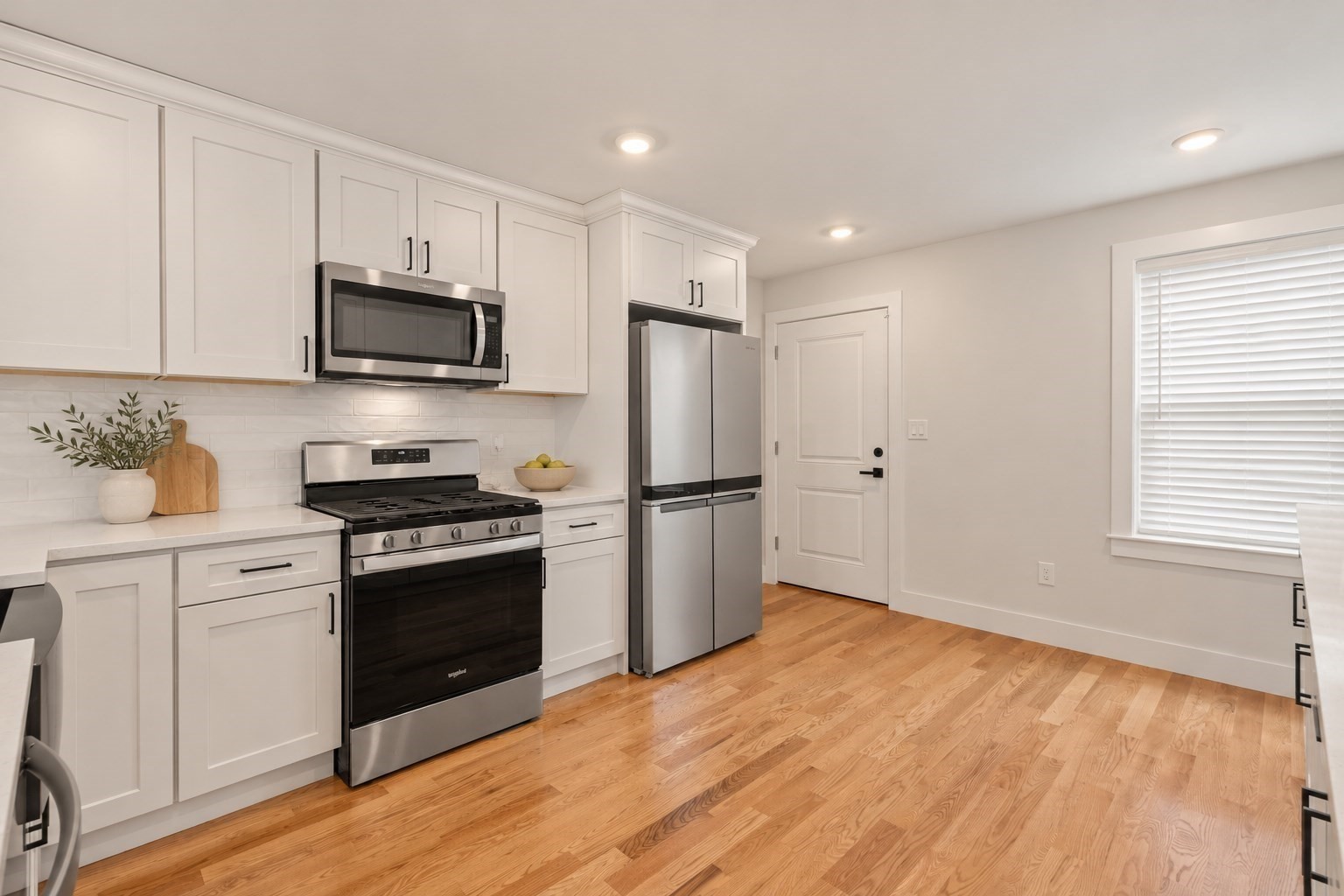 22-20 Ufford St # 1