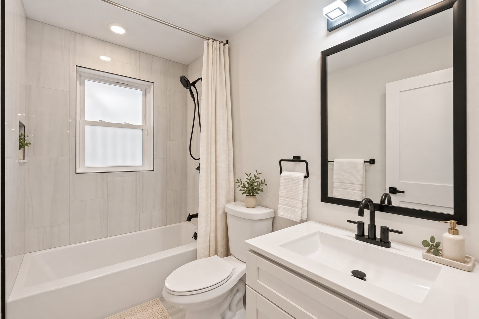 22-20 Ufford St # 1