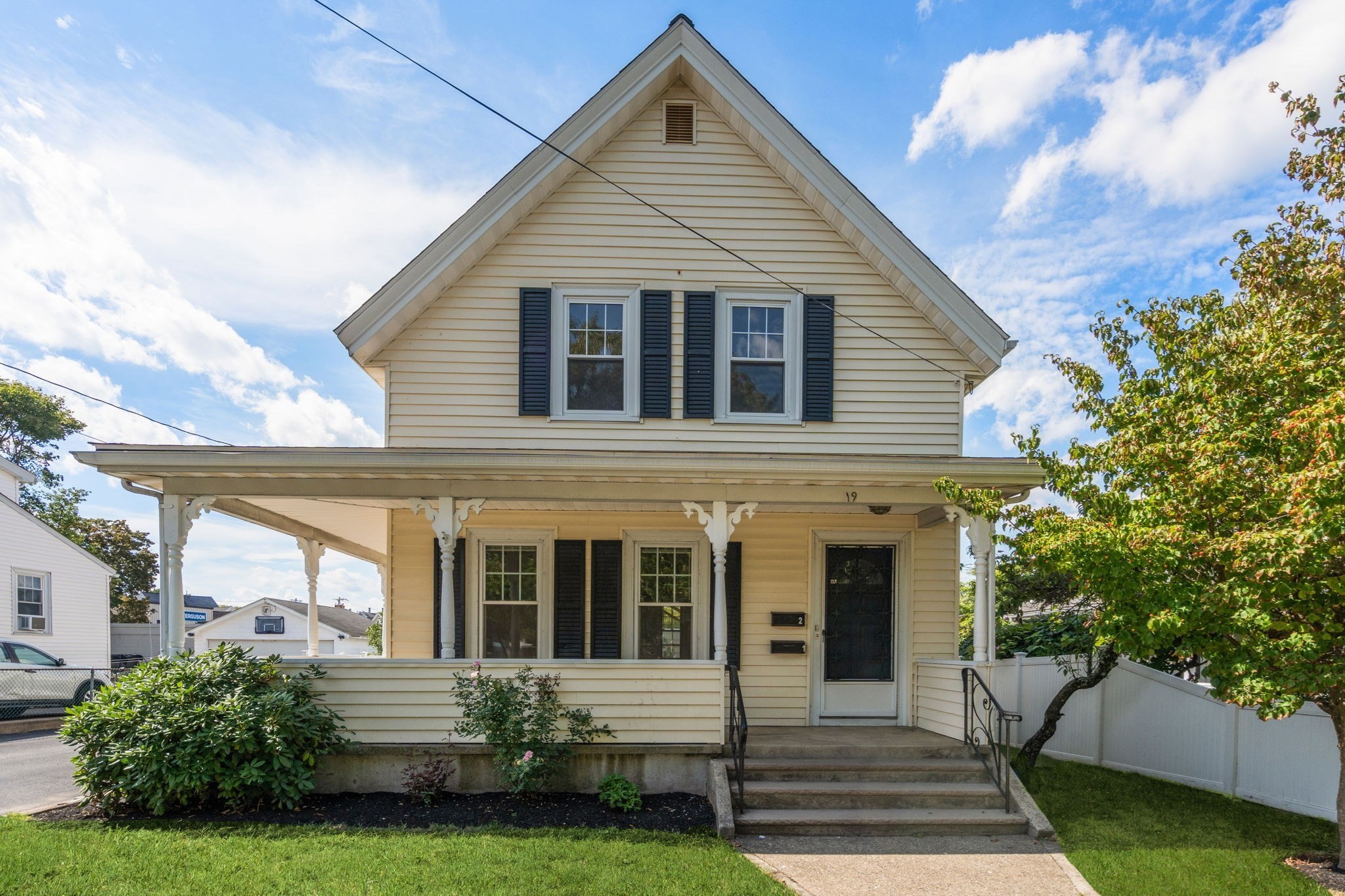 19 Penn St