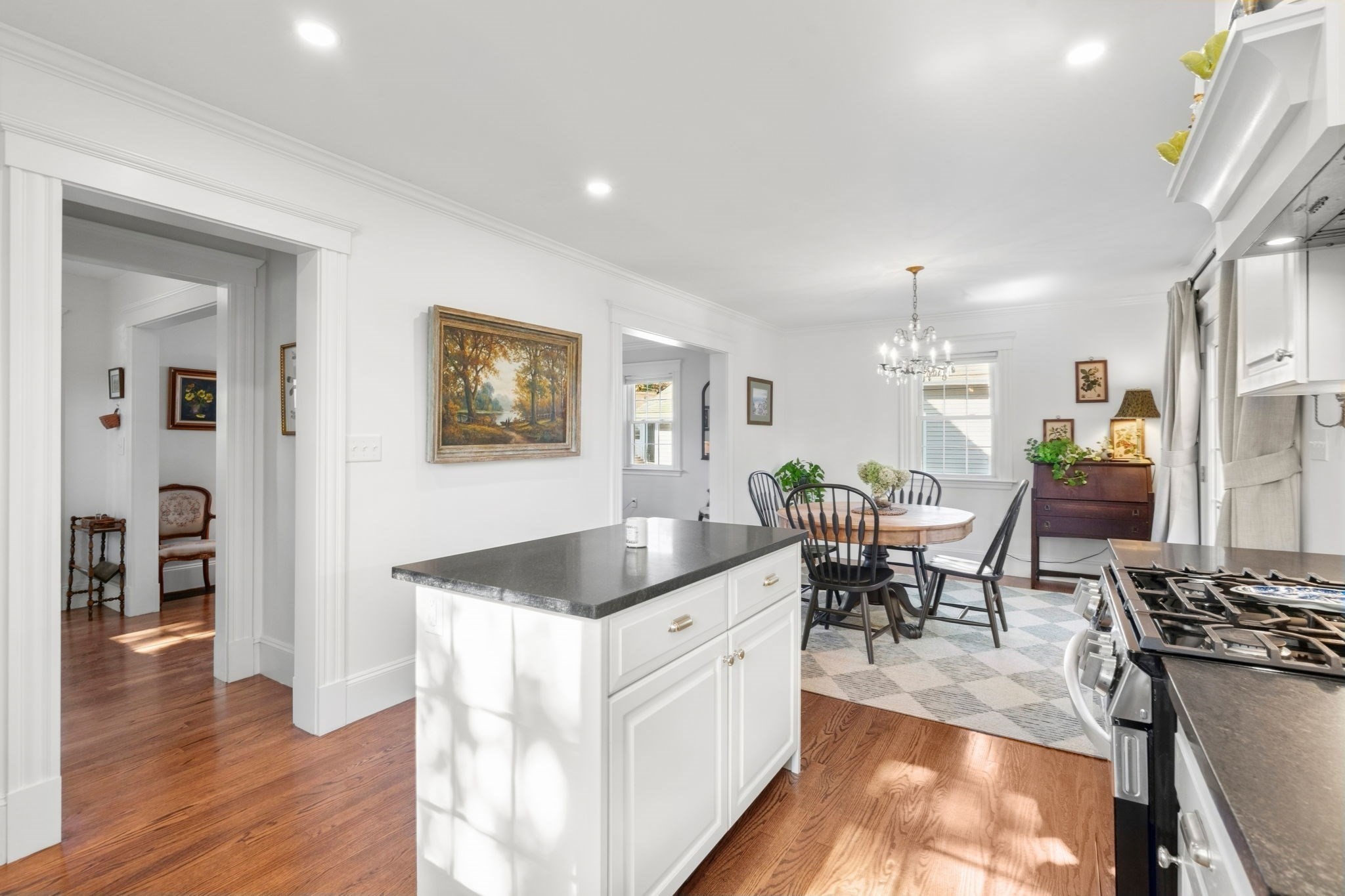 37 Arborway Dr