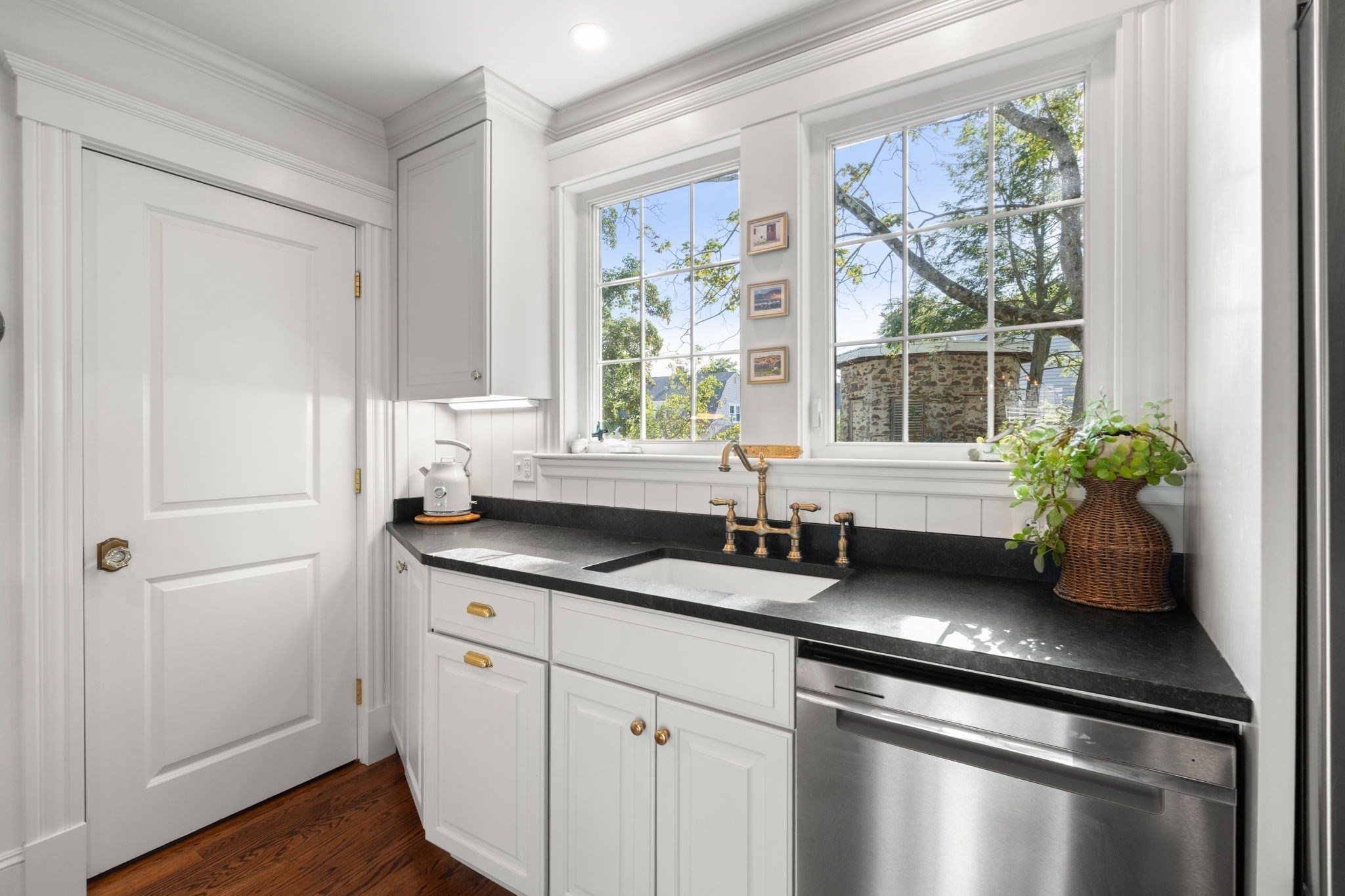 37 Arborway Dr