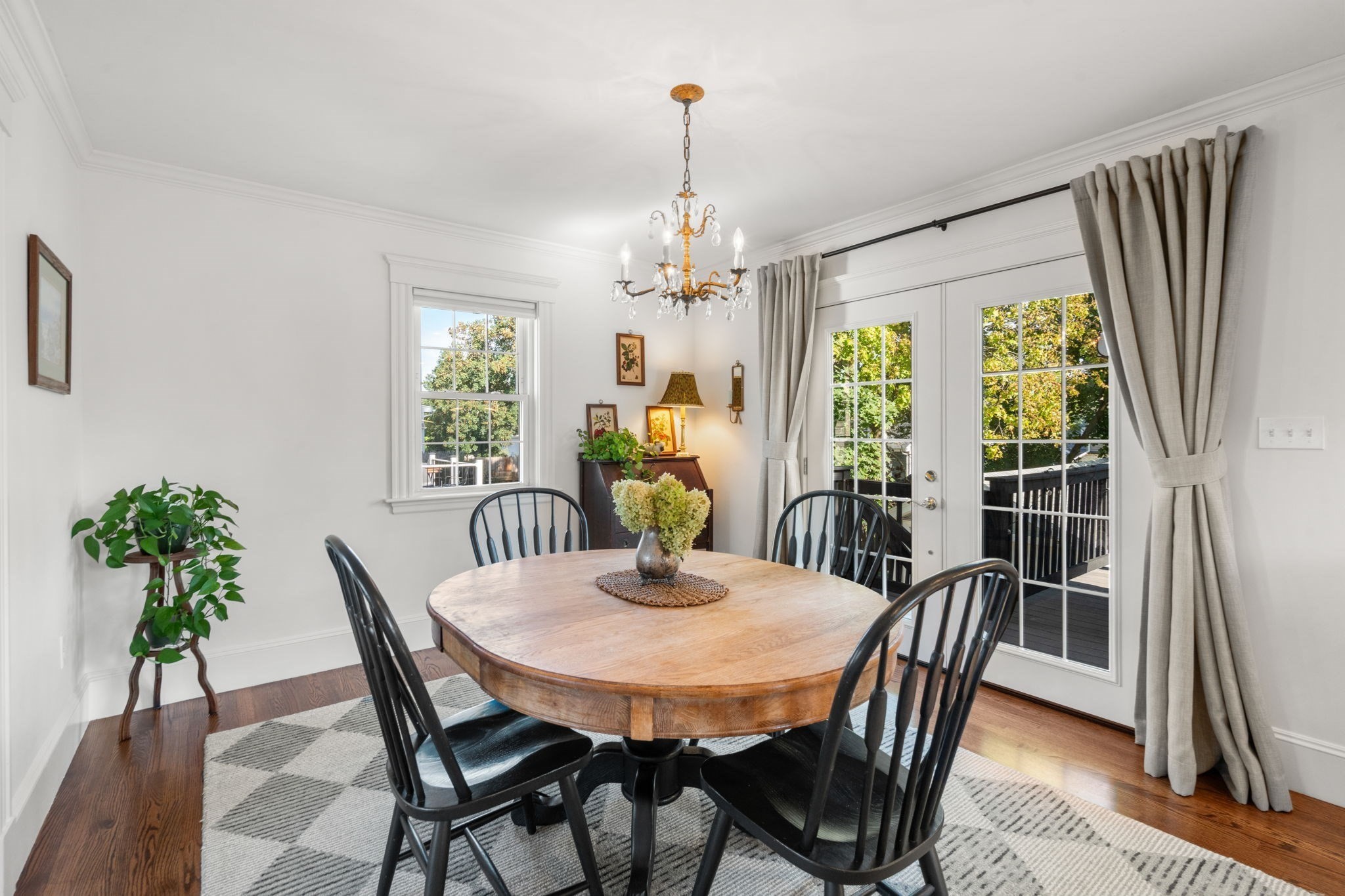 37 Arborway Dr